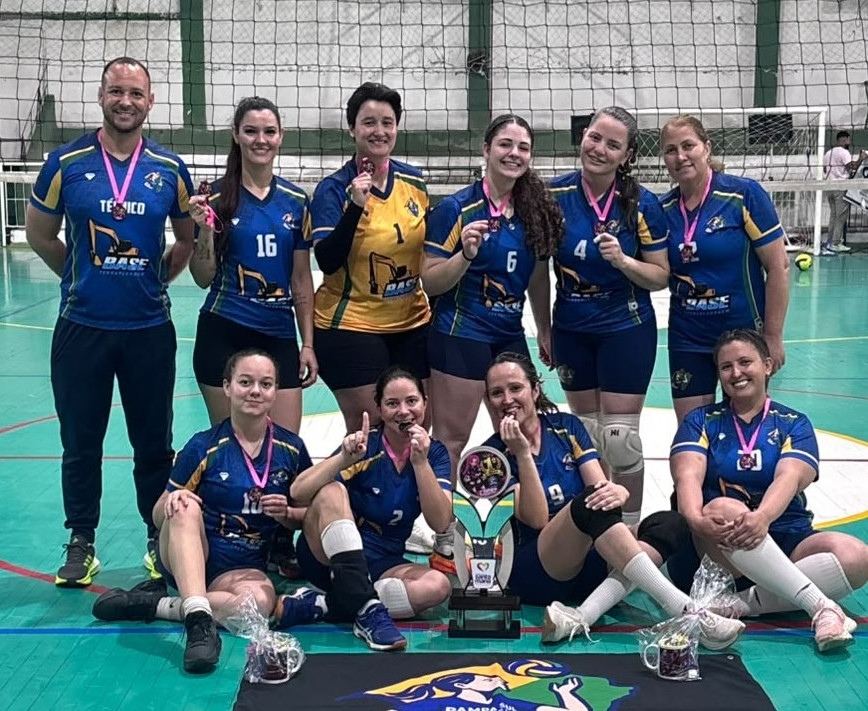 Pampa Sul conquista o título do 1º Torneio Gurias do Vôlei em Santa Maria